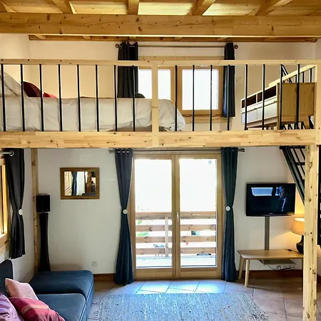 Private Loft Apartment, Шамони