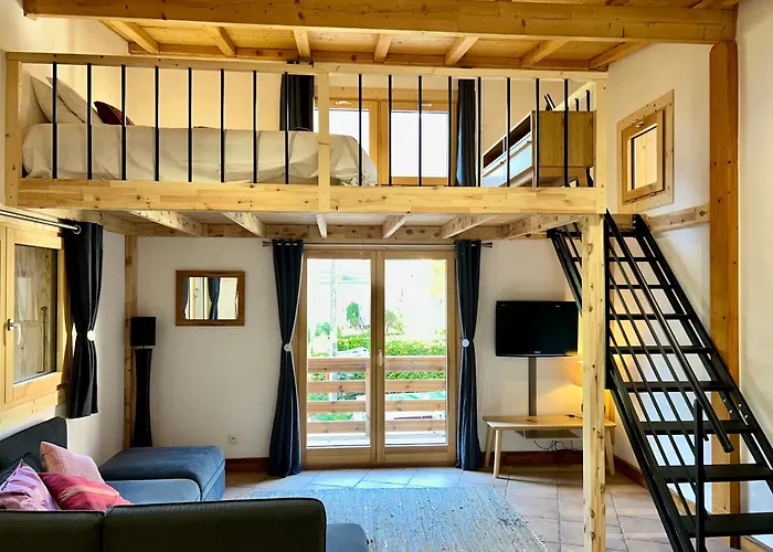 Private Loft Apartment, 아파트 *